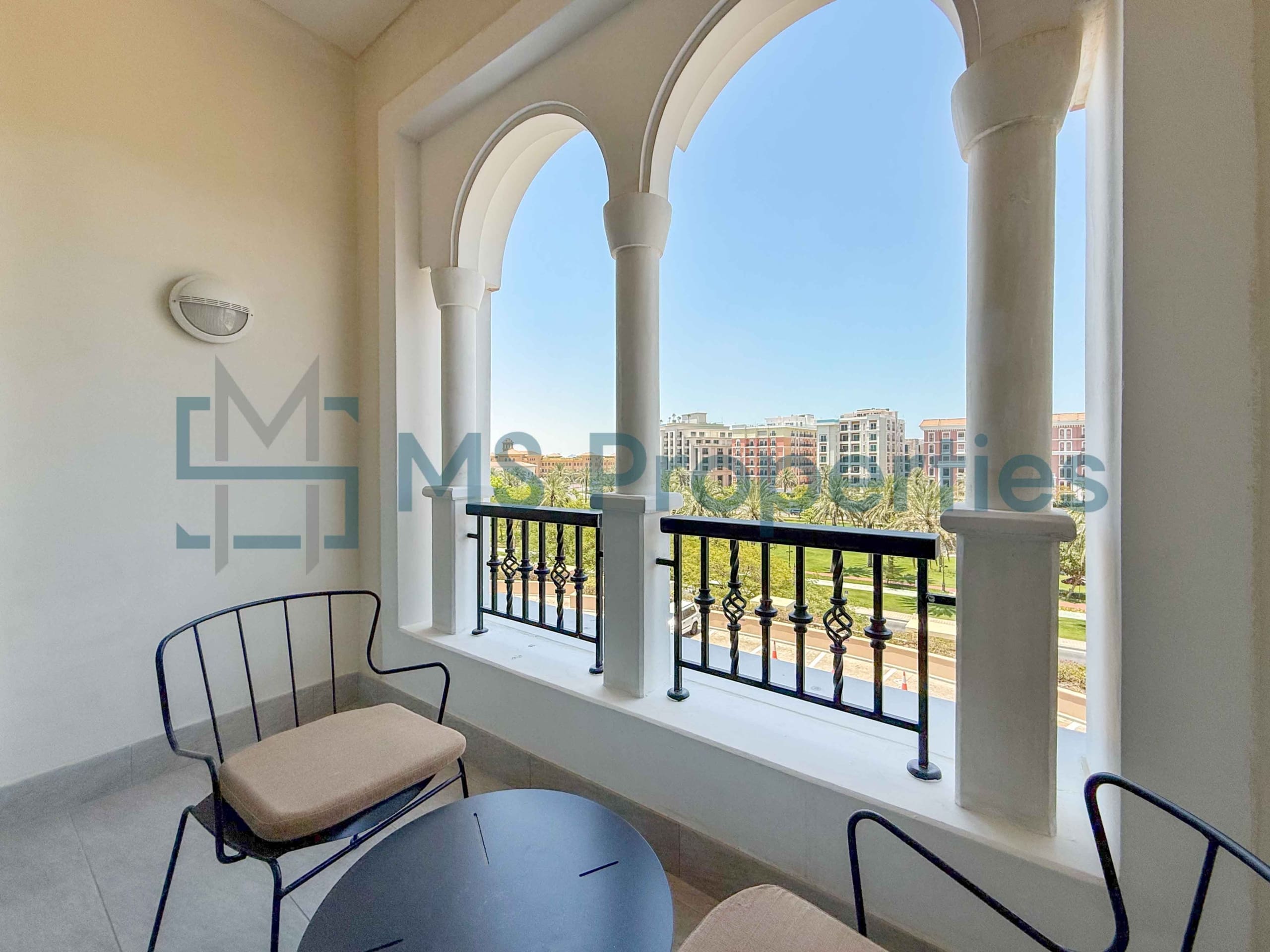 Pristine 1BHK + Office w/ Balcony | Bills Included