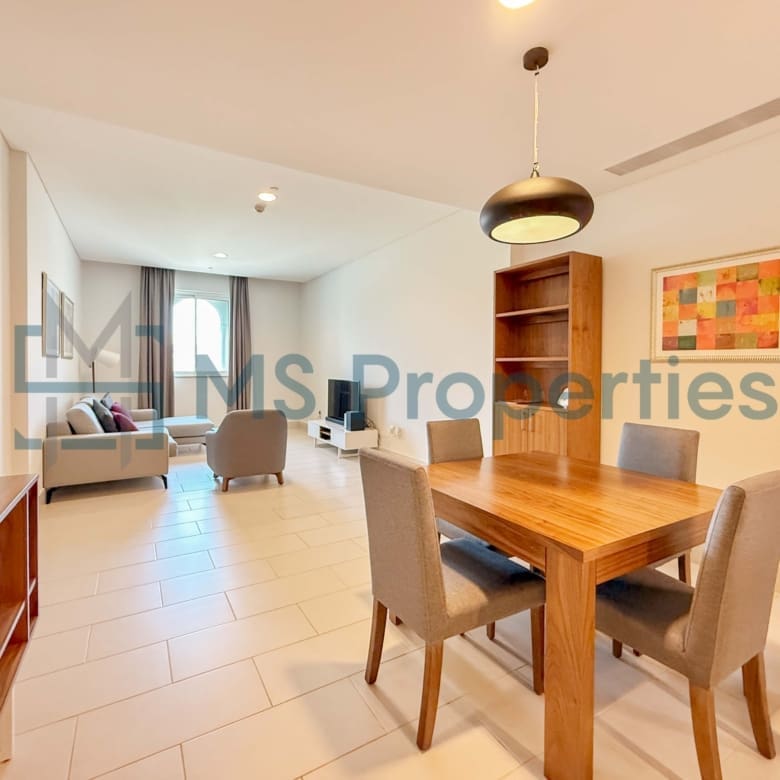 Pristine 1BHK + Office w/ Balcony | Bills Included