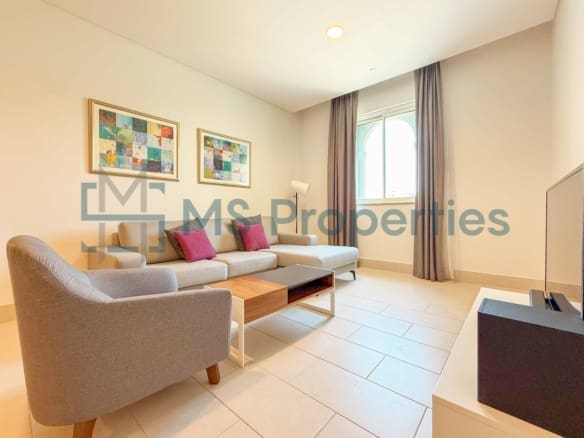 Pristine 1BHK + Office w/ Balcony | Bills Included