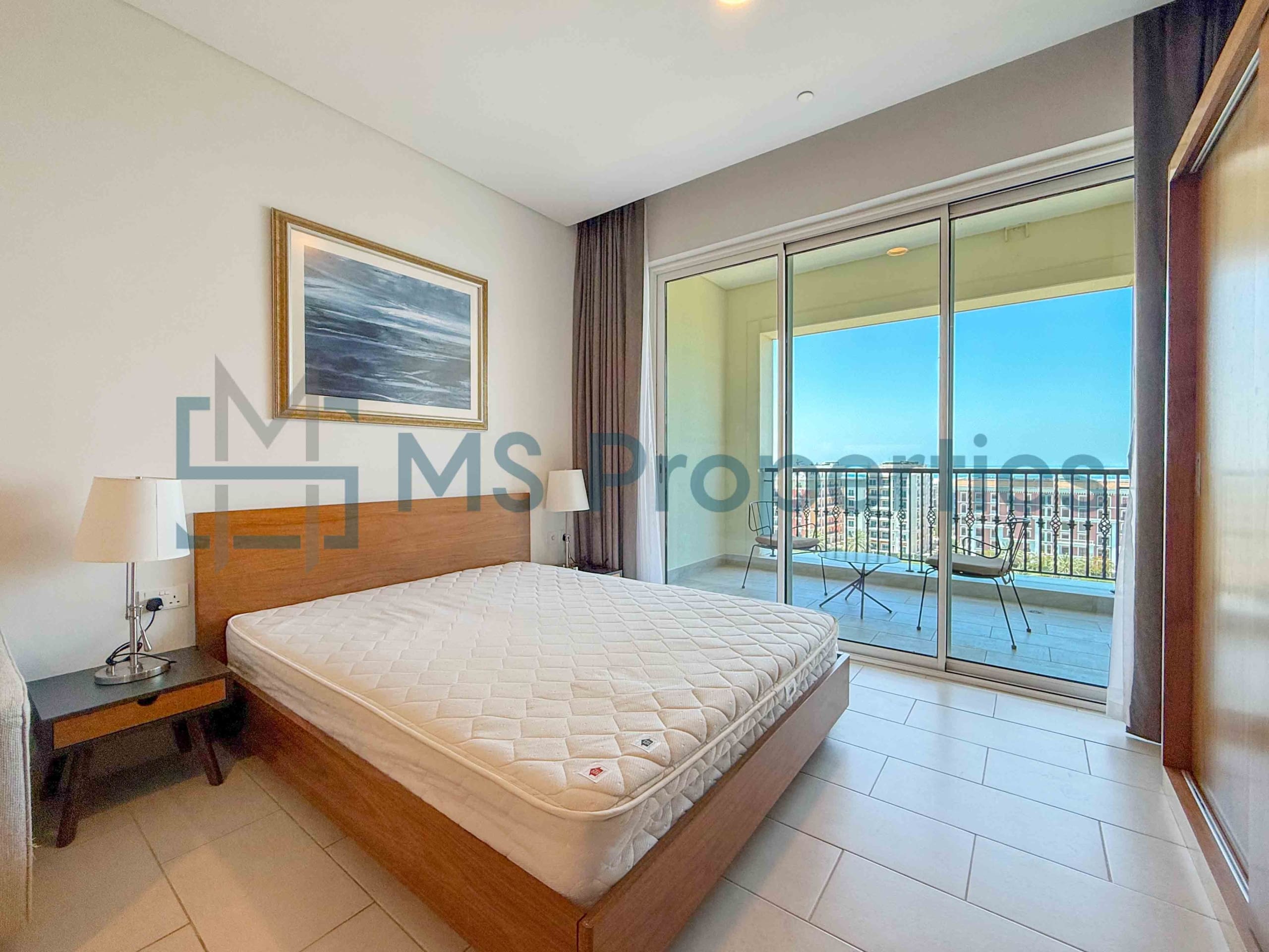 Cozy Furnished Studio+Balcony | City View | Bills Included