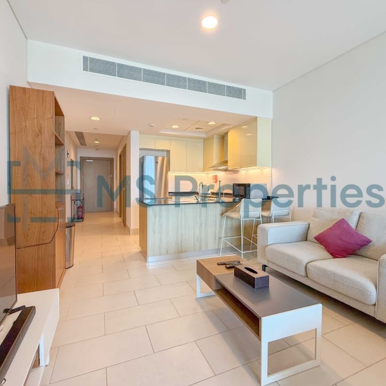 Cozy Furnished Studio+Balcony | City View | Bills Included