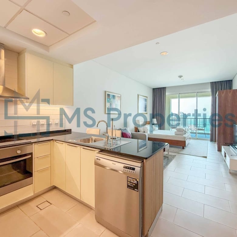Stylish Studio | Spacious Balcony | Bills Included