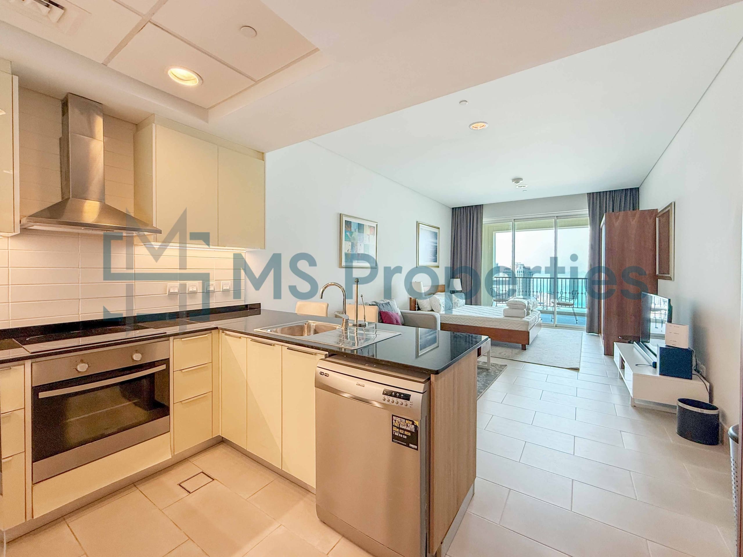 Stylish Studio | Spacious Balcony | Bills Included