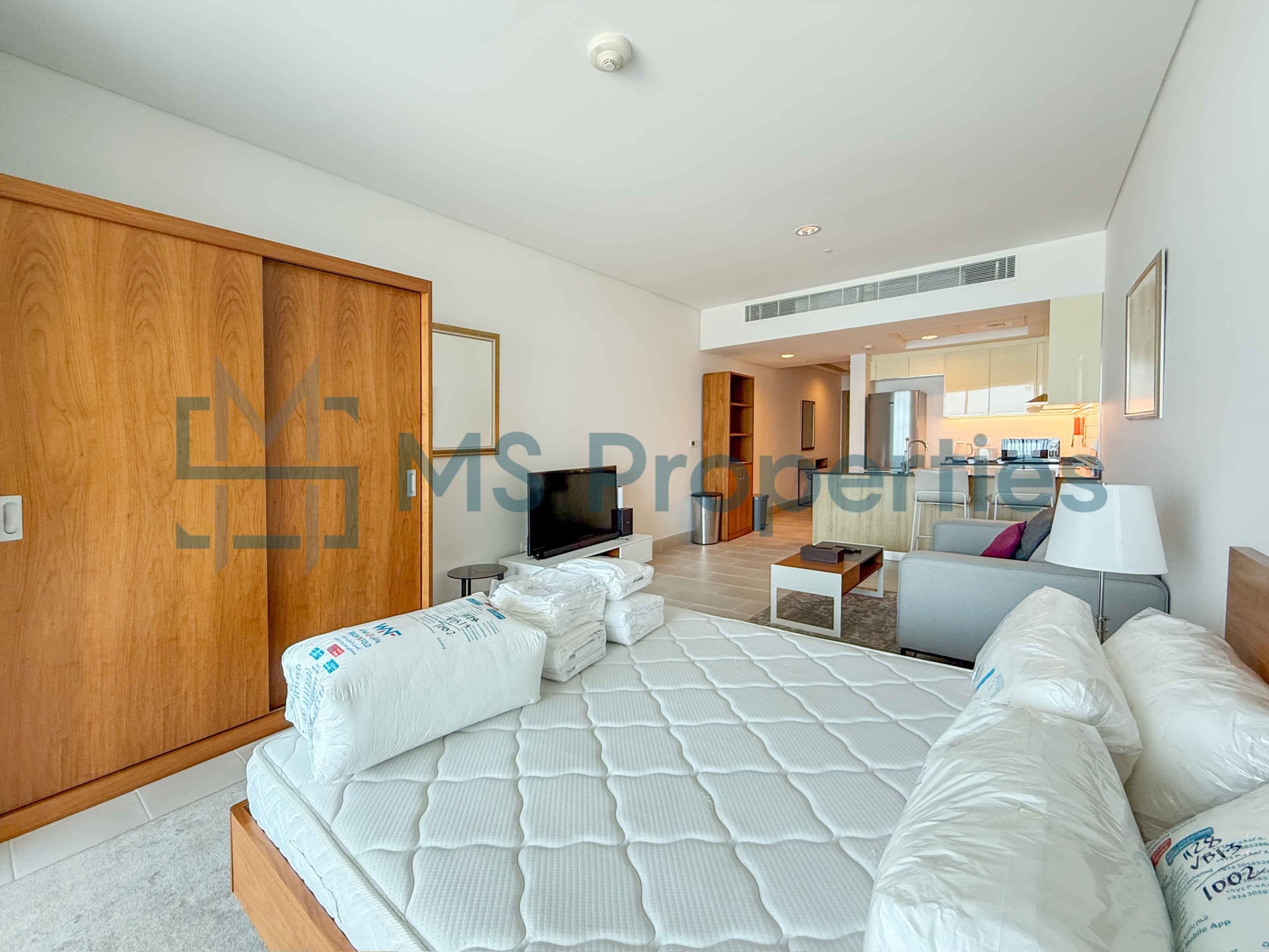 Stylish Studio | Spacious Balcony | Bills Included