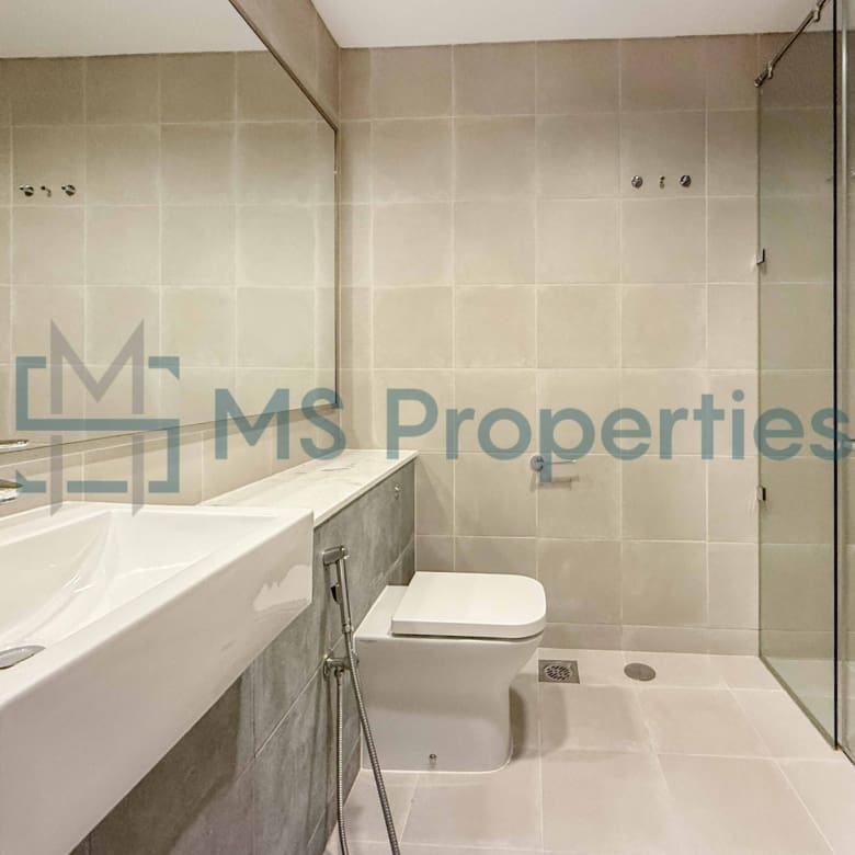 Stylish Studio | Spacious Balcony | Bills Included
