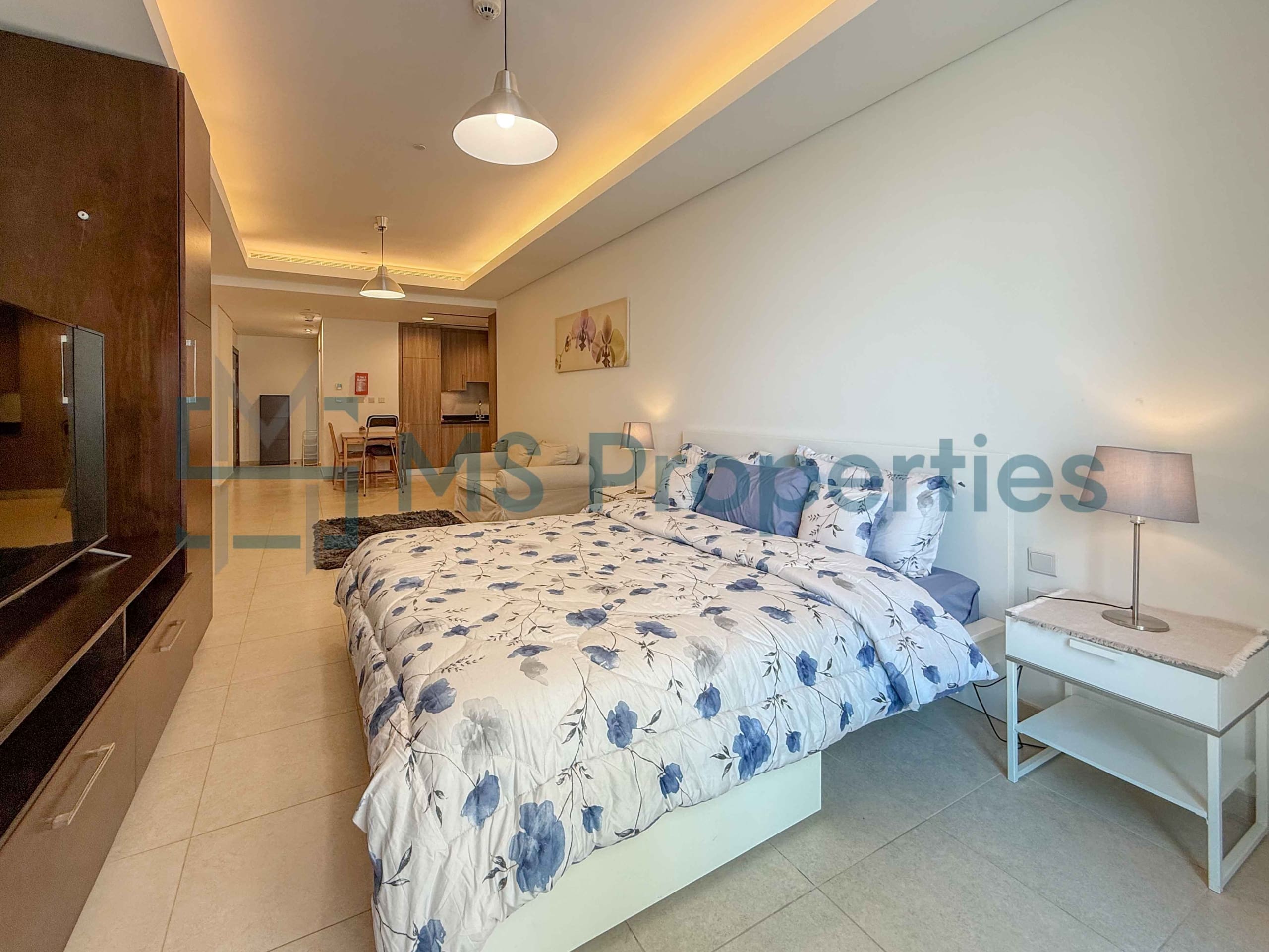 Contemporary Studio Apartment | +Bills Included