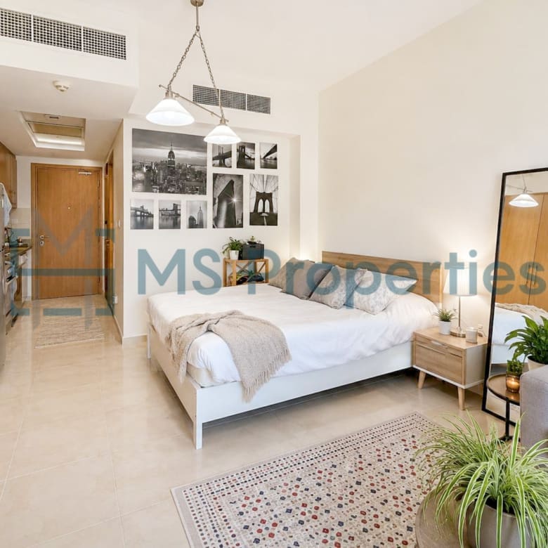 Elegant Studio | Spacious Balcony | All-Inclusive