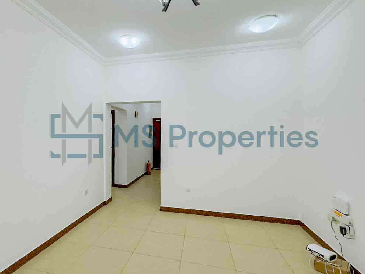 Unfurnished 3Bedroom Flat | Prime Location in Doha