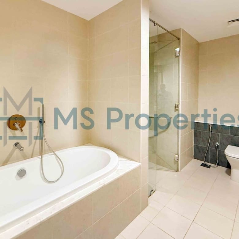 Bright 2BR | Beachfront View | Bills Included | No Commission
