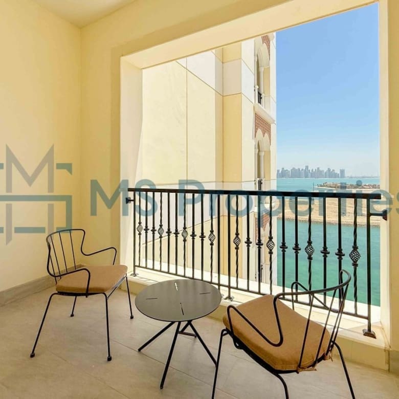 Bright 2BR | Beachfront View | Bills Included | No Commission