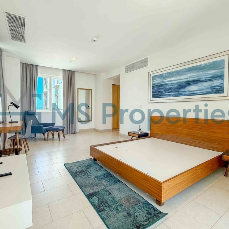 Bright 2BR | Beachfront View | Bills Included | No Commission